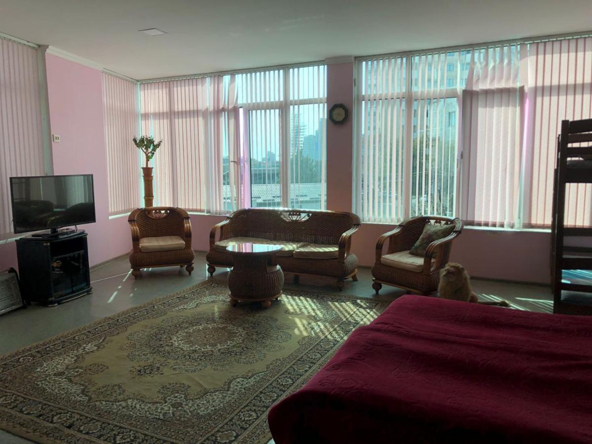 Citrus Guest House Γιερεβάν Εξωτερικό φωτογραφία