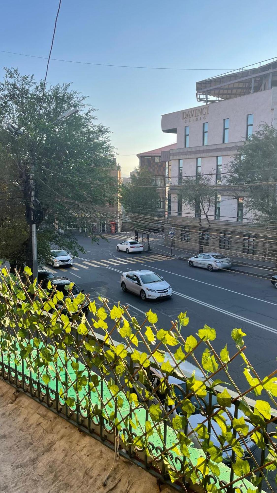 Citrus Guest House Γιερεβάν Εξωτερικό φωτογραφία